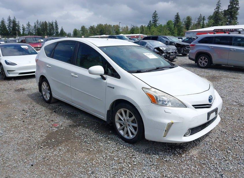 Toyota Prius V