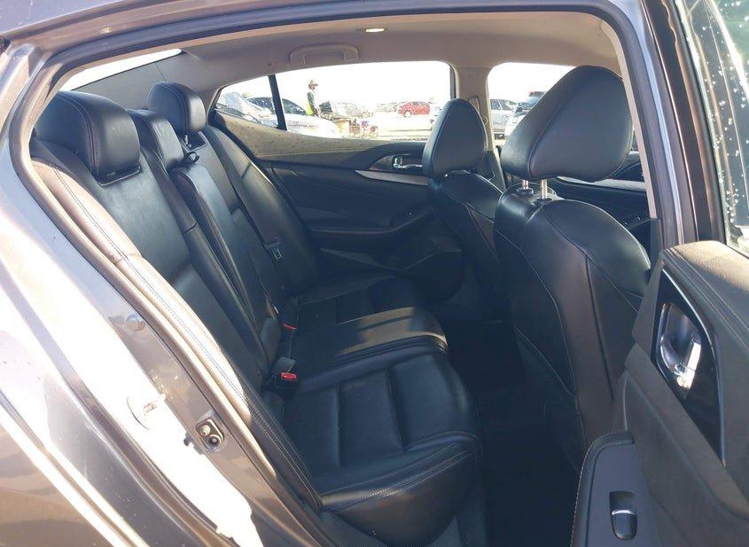 Nissan Maxima