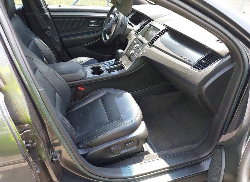 Ford Taurus