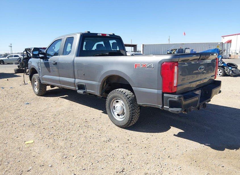 Ford F-250