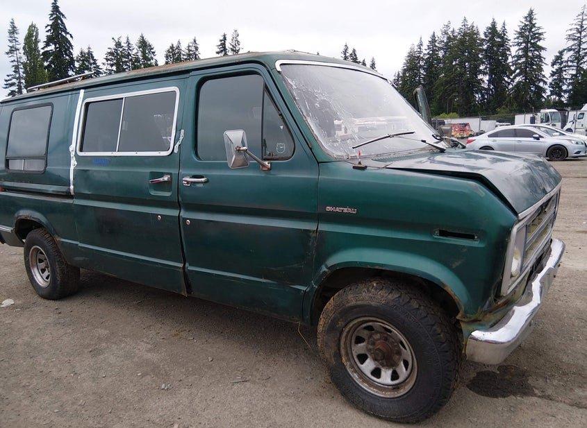Ford Econoline Van