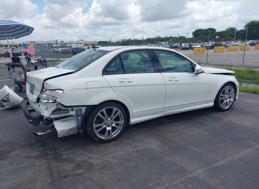 Mercedes-Benz C 300