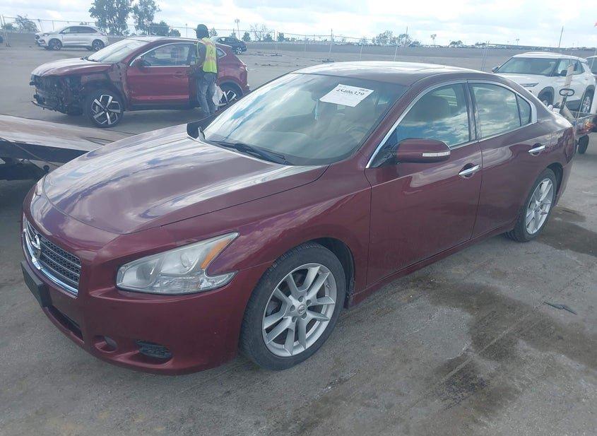 Nissan Maxima
