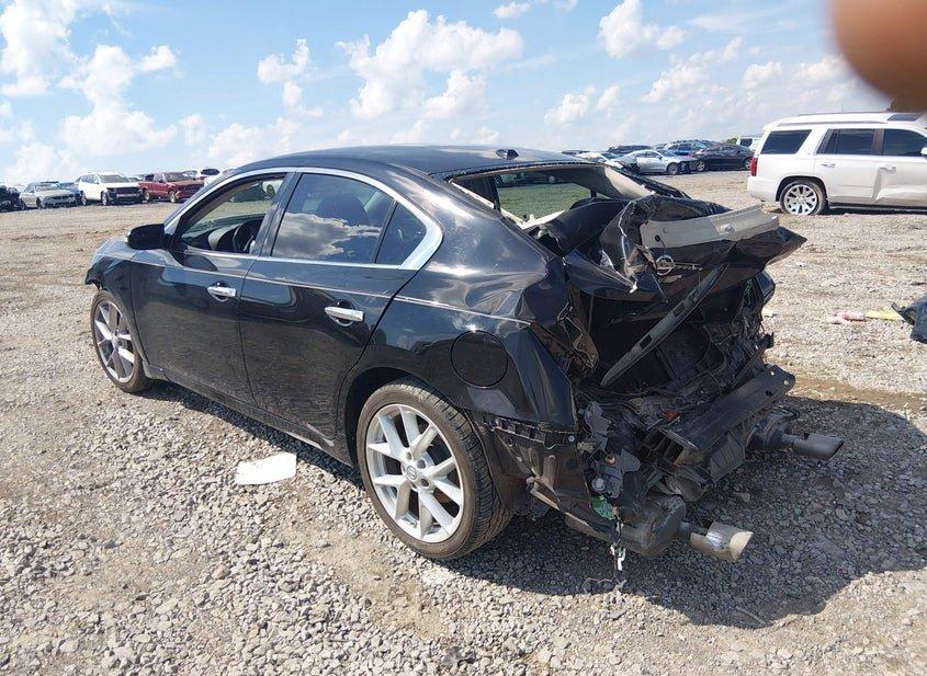 Nissan Maxima