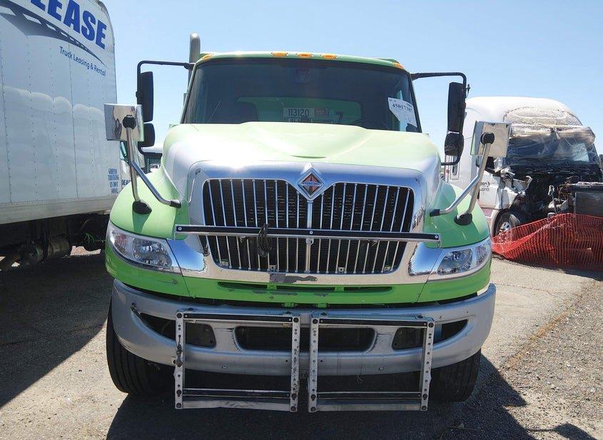 International 4000