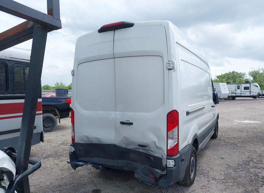 Ford Transit-250