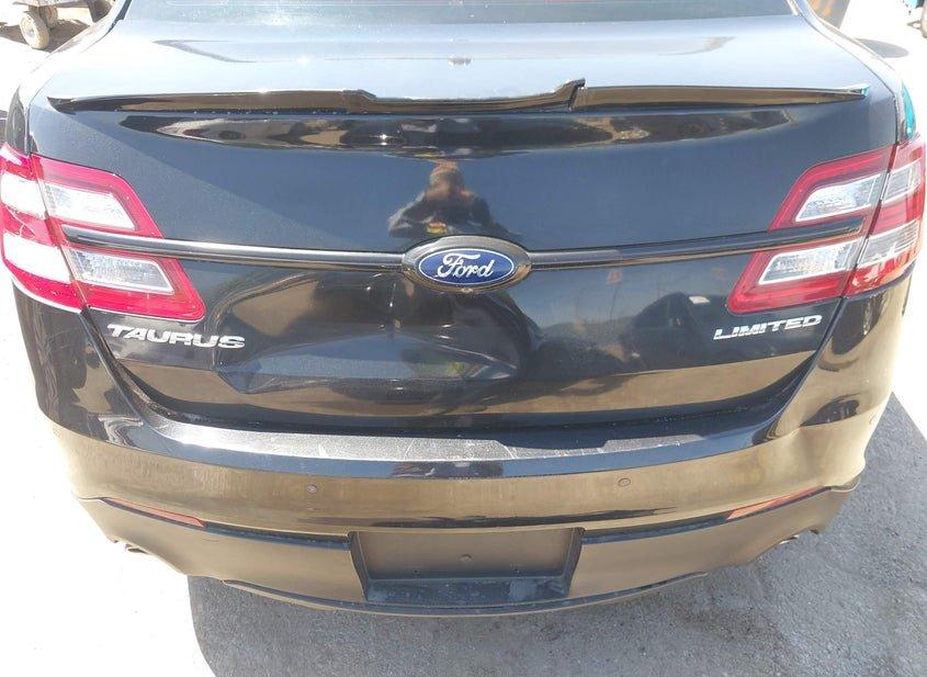 Ford Taurus