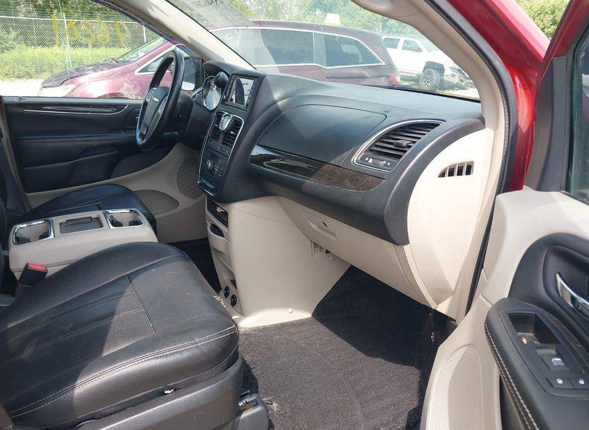 Chrysler Town   Country