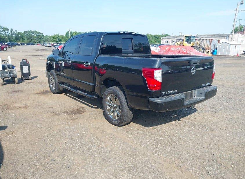 Nissan Titan