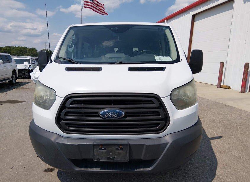 Ford Transit-350