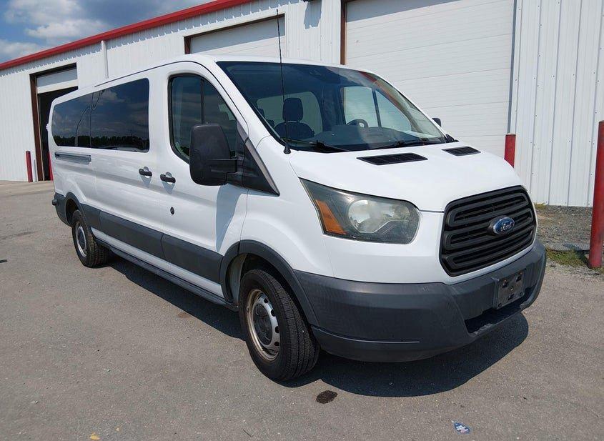 Ford Transit-350