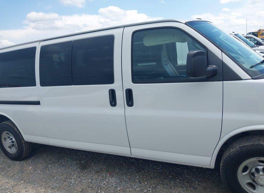 Chevrolet Express 3500