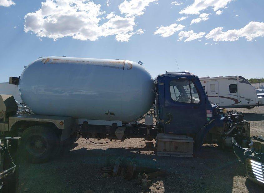 Freightliner M2