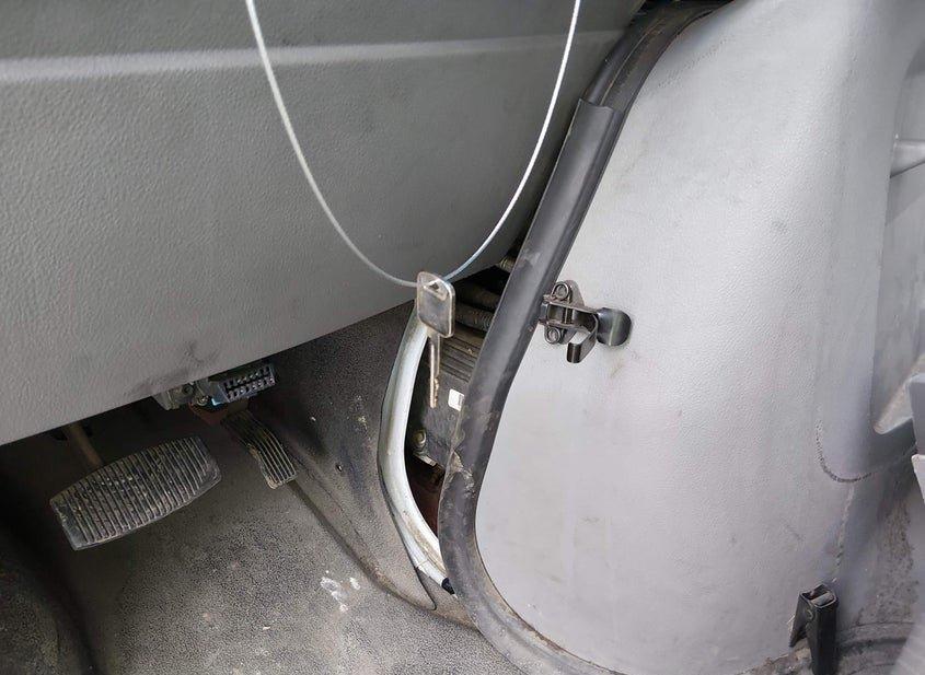 Ford E-250