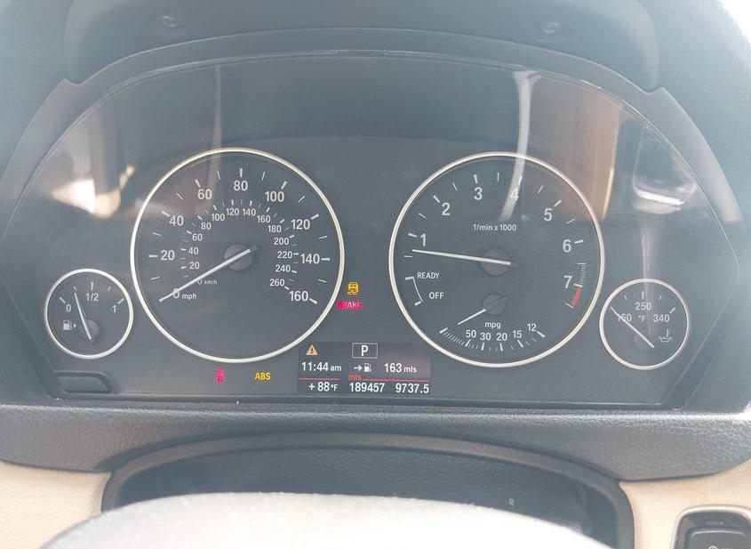 BMW 328I