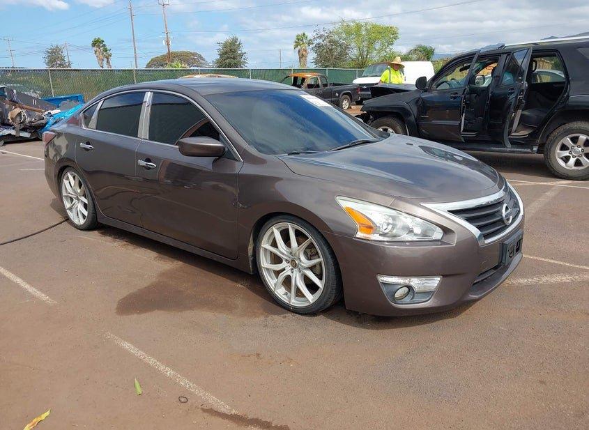 Nissan Altima