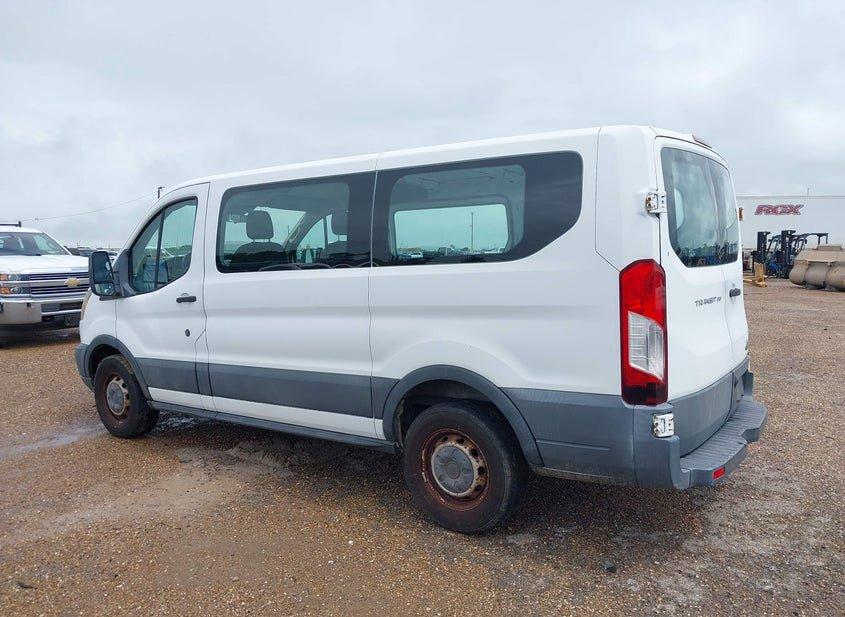 Ford Transit-150