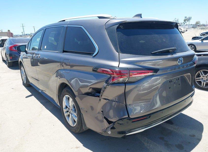 Toyota Sienna