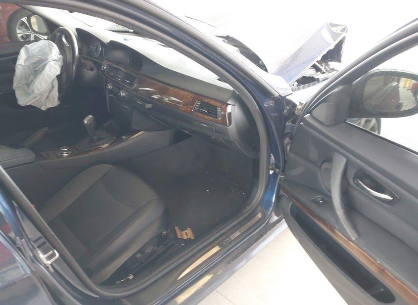 BMW 328I