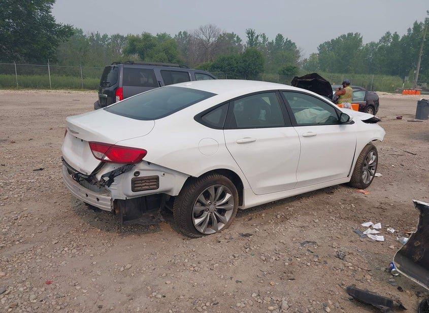 Chrysler 200