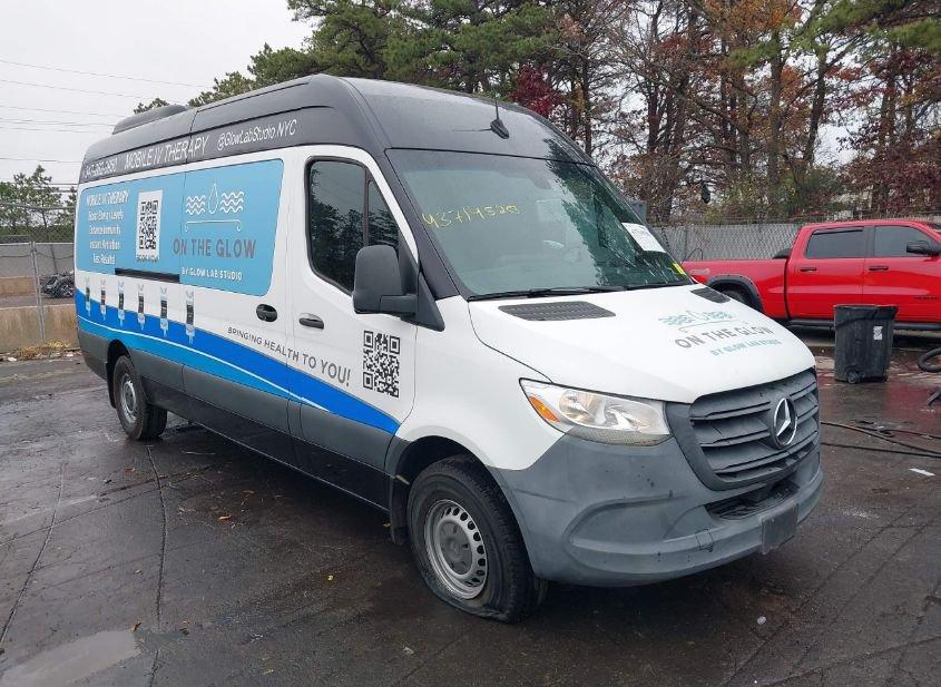 Mercedes-Benz Sprinter 2500