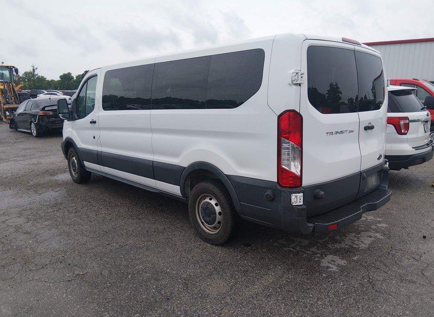 Ford Transit-350