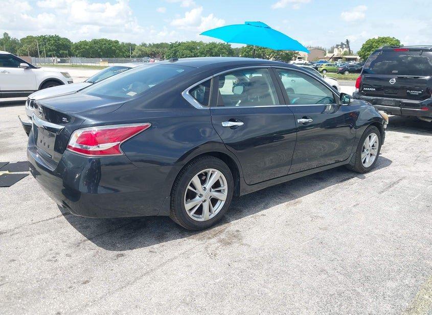 Nissan Altima