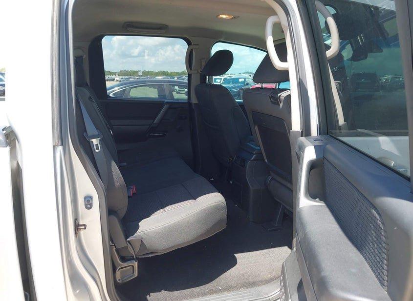 Nissan Titan