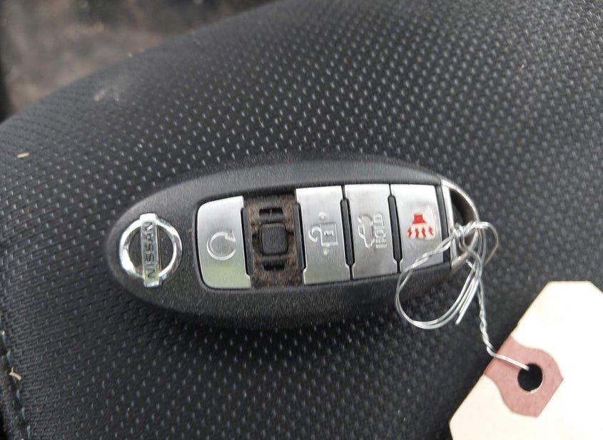 Nissan Maxima