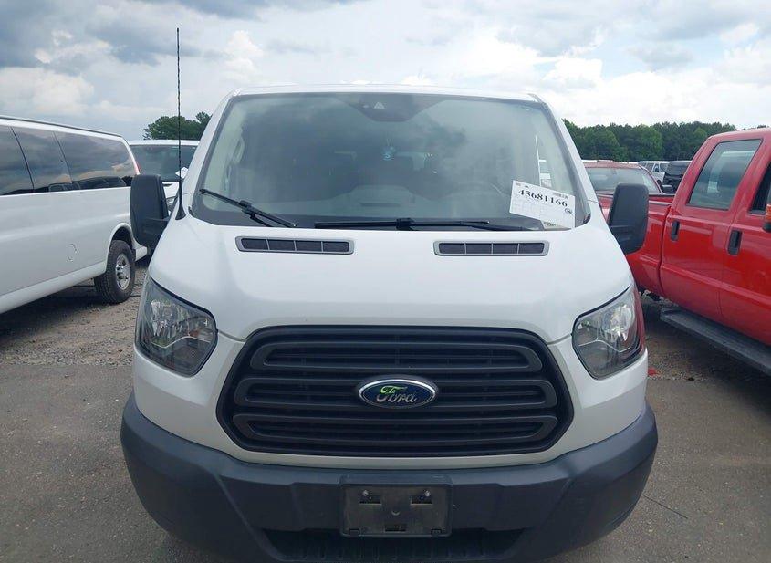 Ford Transit-350