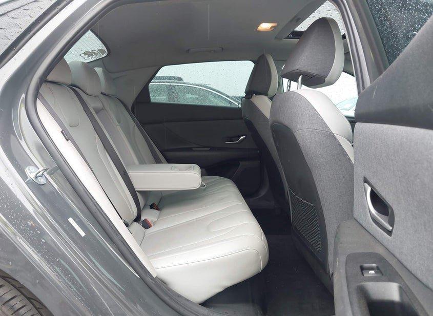 Hyundai Elantra Hybrid