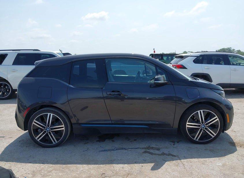 BMW I3