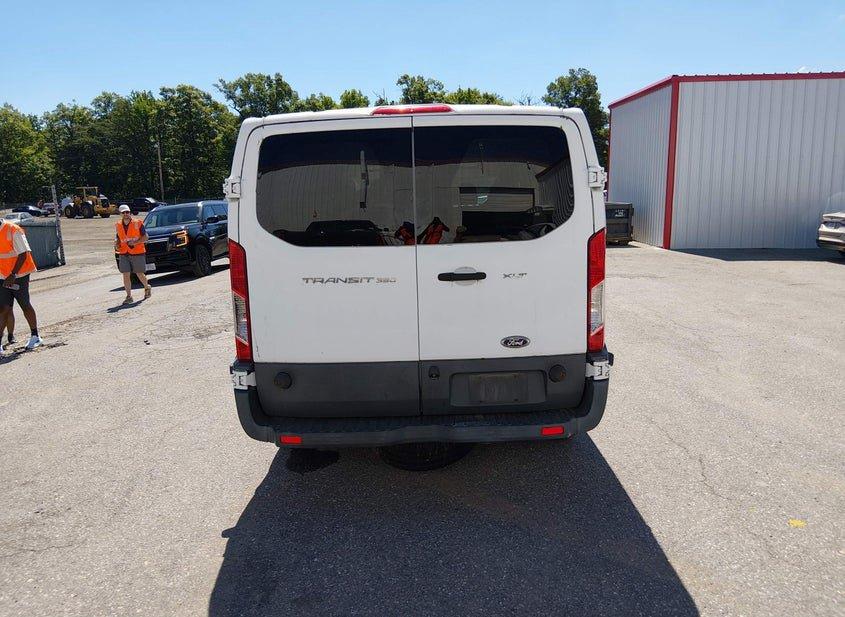 Ford Transit-350