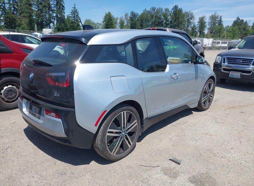 BMW I3