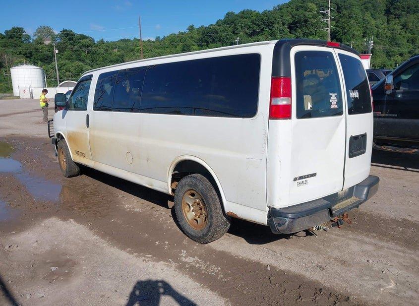 Chevrolet Express 3500