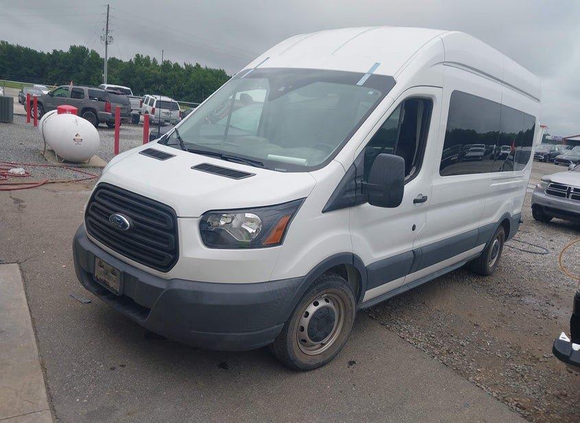 Ford Transit-350