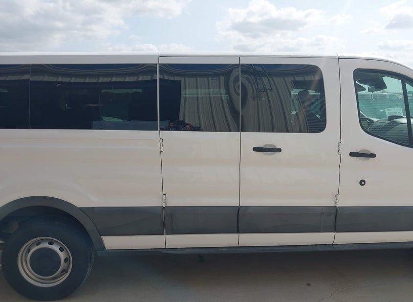 Ford Transit-350