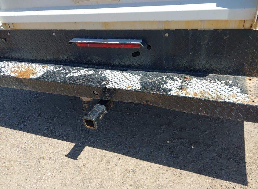 Ford F-350 Chassis