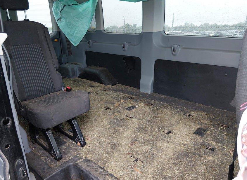 Ford Transit-350