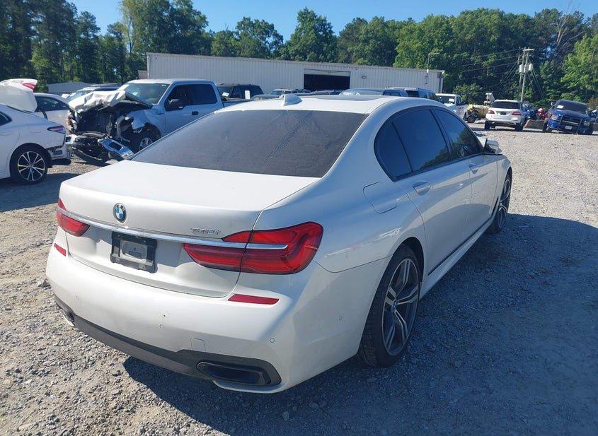 BMW 740I