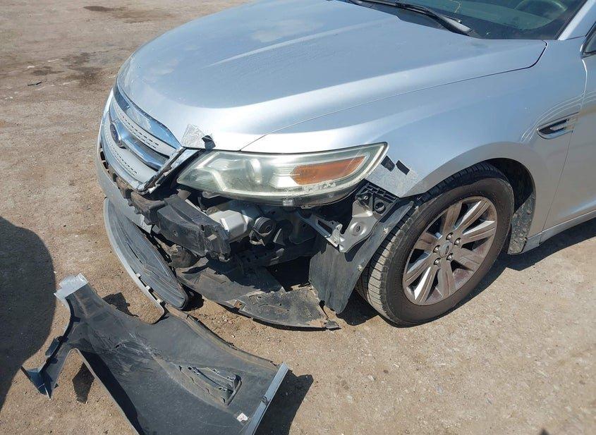 Ford Taurus