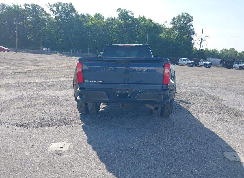 Chevrolet Silverado 3500Hd