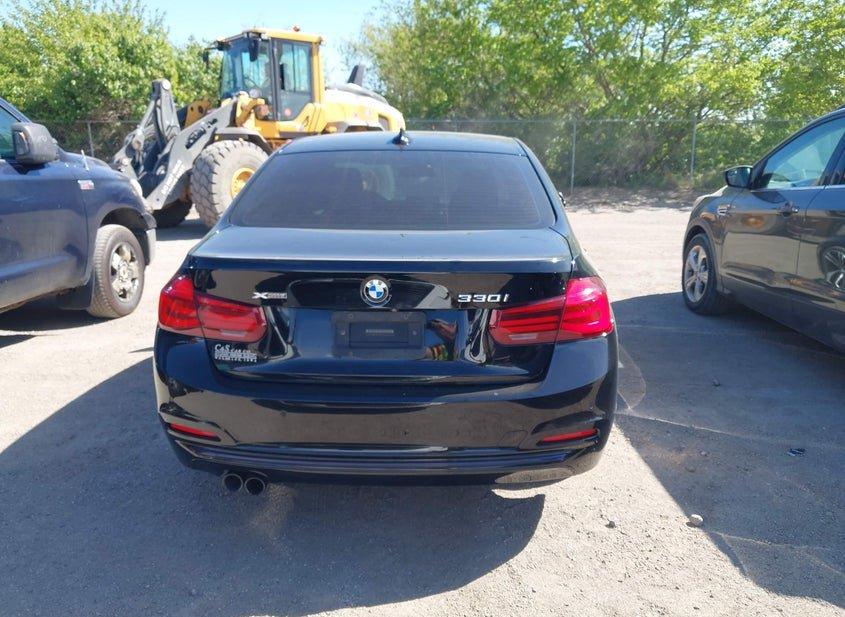BMW 330I