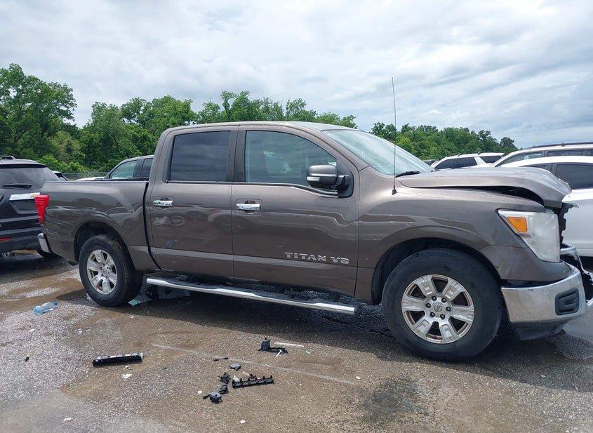 Nissan Titan