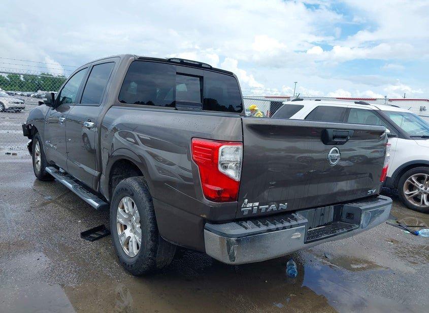 Nissan Titan