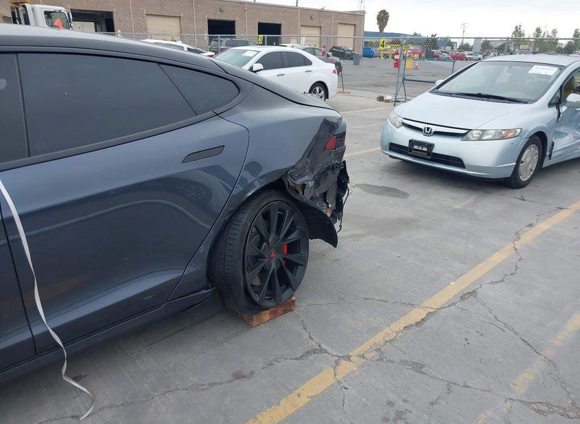 Tesla Model S