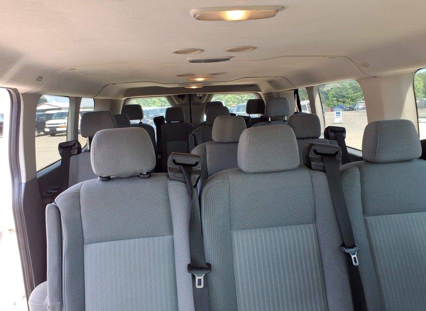 Ford Transit-350