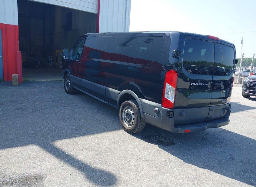Ford Transit-350