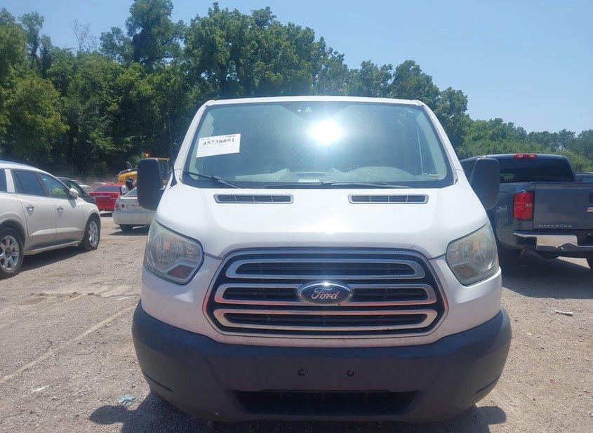 Ford Transit-250