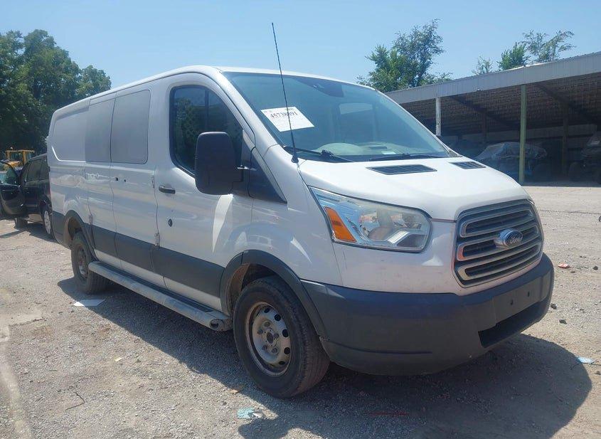 Ford Transit-250